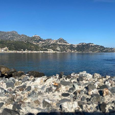Chiara Home Apartment Giardini Naxos Bagian luar foto
