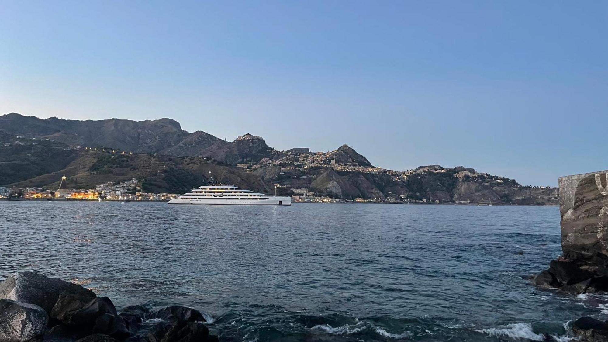 Chiara Home Apartment Giardini Naxos Bagian luar foto
