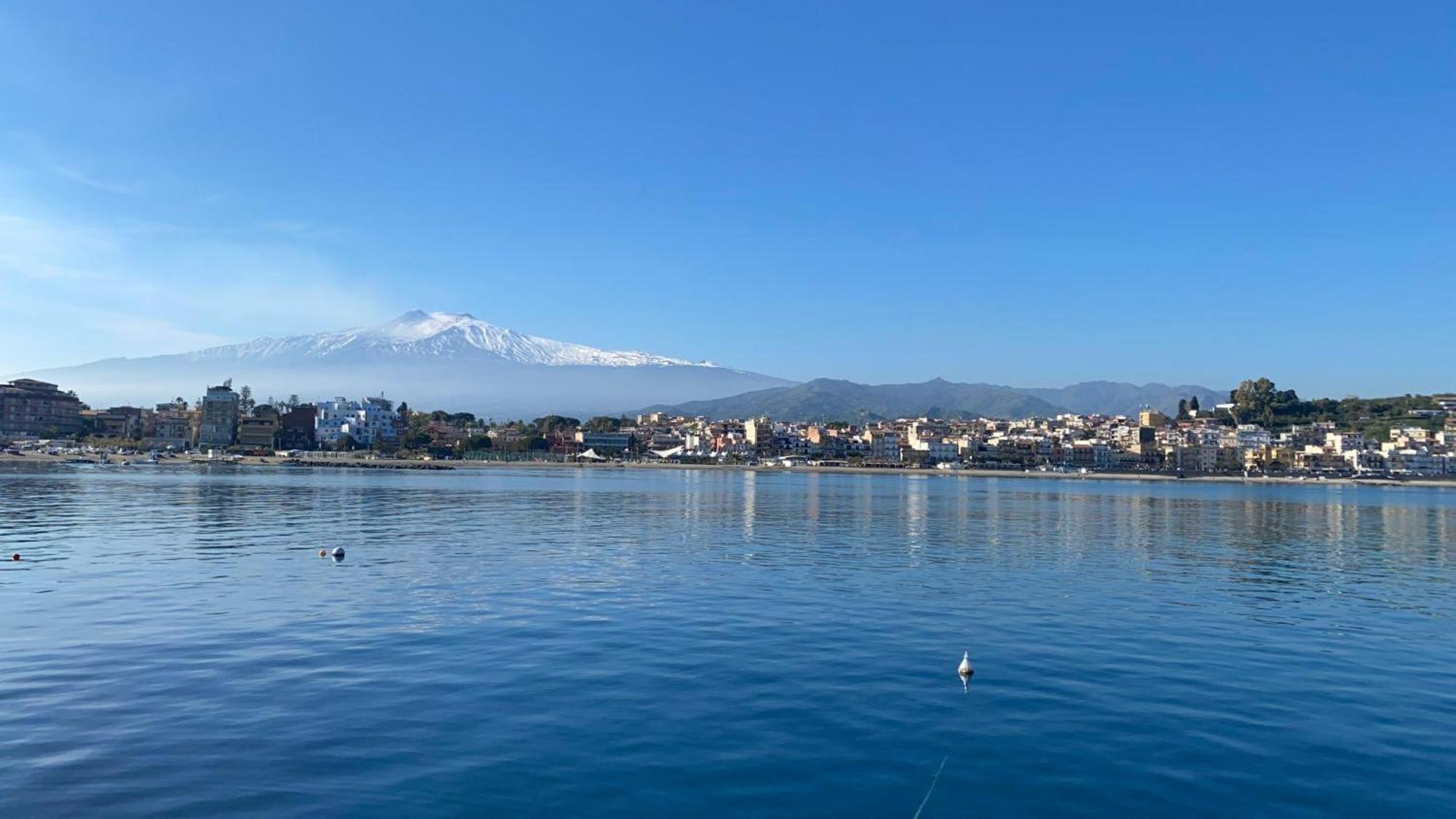 Chiara Home Apartment Giardini Naxos Bagian luar foto