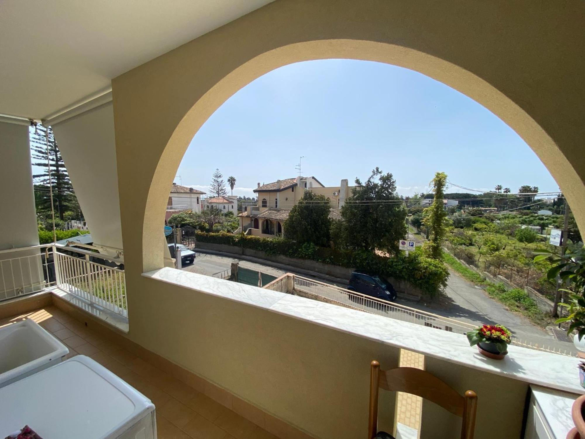 Chiara Home Apartment Giardini Naxos Bagian luar foto